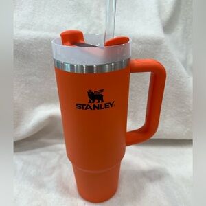 Stanley Quencher 30oz Tigerlily